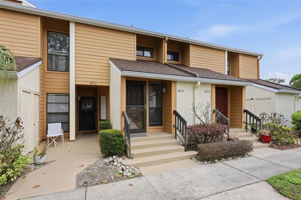 2915 CLUBVIEW DRIVE U4, Orlando, FL 32822