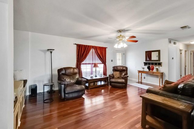 105 Jones ST, Bastrop, TX 78602