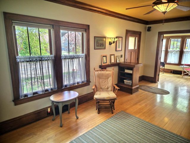 1513 N MAIN STREET, Oshkosh, WI 54901