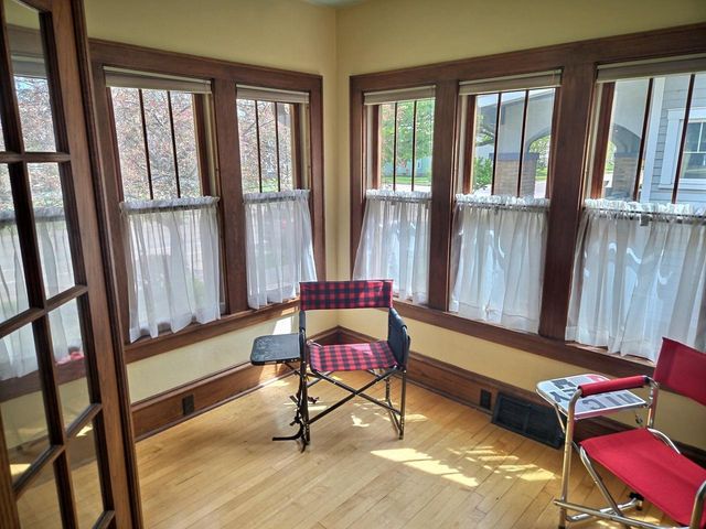 1513 N MAIN STREET, Oshkosh, WI 54901
