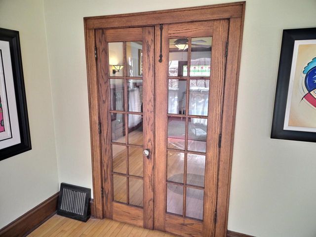 1513 N MAIN STREET, Oshkosh, WI 54901