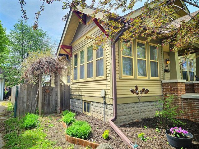 1513 N MAIN STREET, Oshkosh, WI 54901