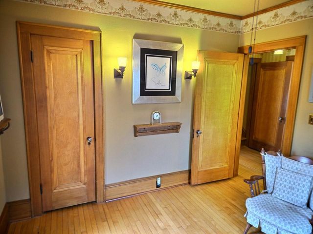 1513 N MAIN STREET, Oshkosh, WI 54901