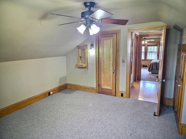 1513 N MAIN STREET, Oshkosh, WI 54901