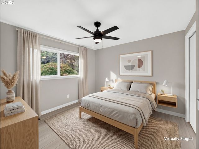 17701 OVERLOOK Cir, Lake Oswego, OR 97034