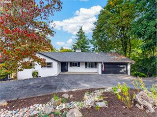 17701 OVERLOOK Cir, Lake Oswego, OR 97034