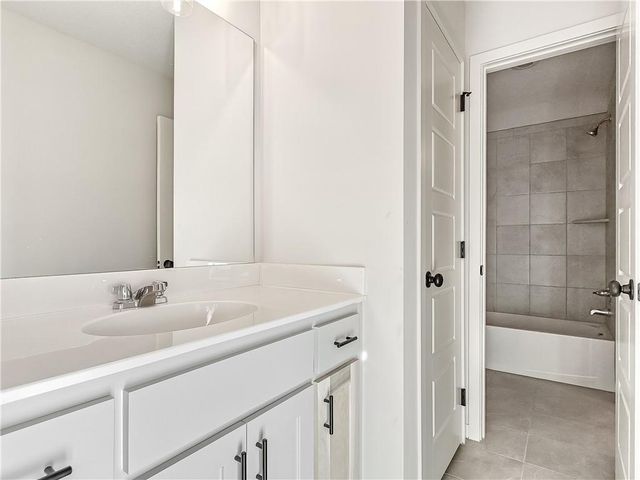 9292 Zarda Drive, Lenexa, KS 66227