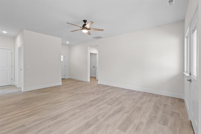 2511 Clinton Way, Jackson, MI 49201