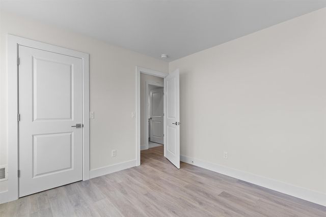 2511 Clinton Way, Jackson, MI 49201