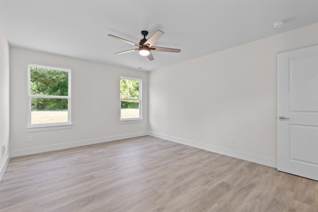 2511 Clinton Way, Jackson, MI 49201