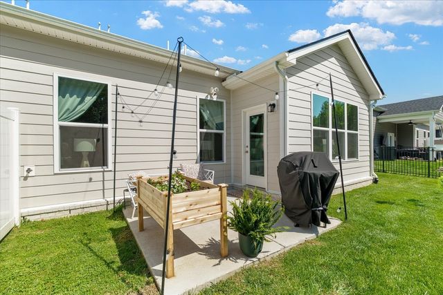 1413 Autumn Leaf Ln, Mount Juliet, TN 37122