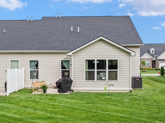 1413 Autumn Leaf Ln, Mount Juliet, TN 37122