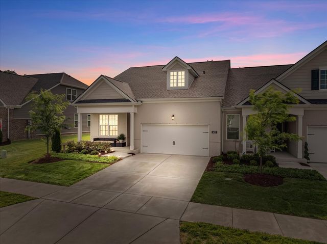1413 Autumn Leaf Ln, Mount Juliet, TN 37122