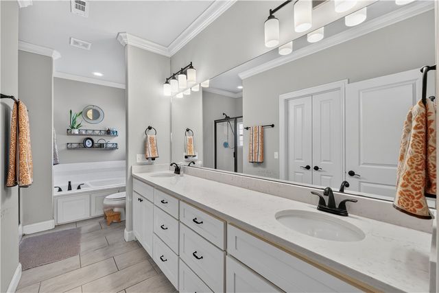 377 Penzo Avenue, Tontitown, AR 72762