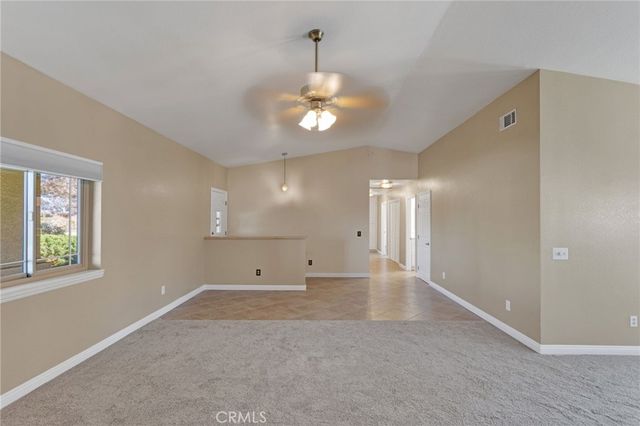 15889 Mojave, Hesperia, CA 92345