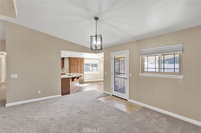 15889 Mojave, Hesperia, CA 92345