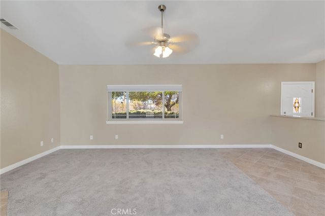 15889 Mojave, Hesperia, CA 92345