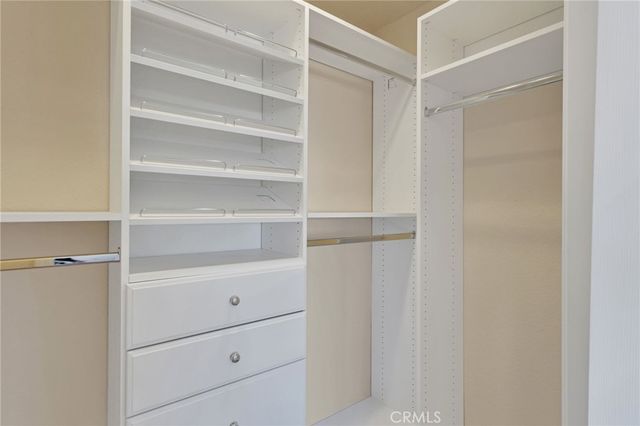 15889 Mojave, Hesperia, CA 92345