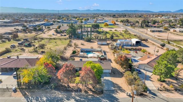 15889 Mojave, Hesperia, CA 92345