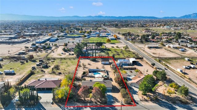 15889 Mojave, Hesperia, CA 92345