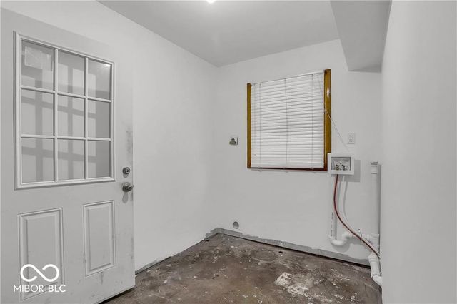 760 W Pine Street, Zionsville, IN 46077