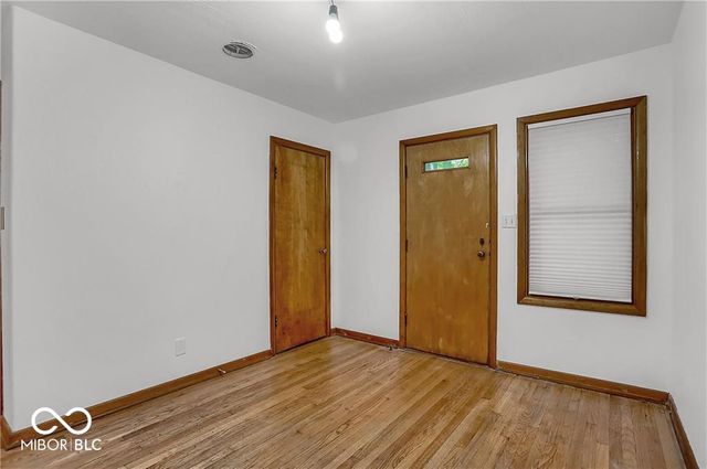 760 W Pine Street, Zionsville, IN 46077