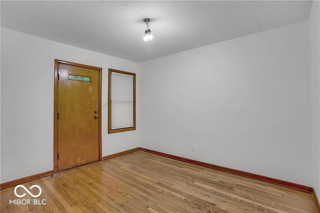 760 W Pine Street, Zionsville, IN 46077