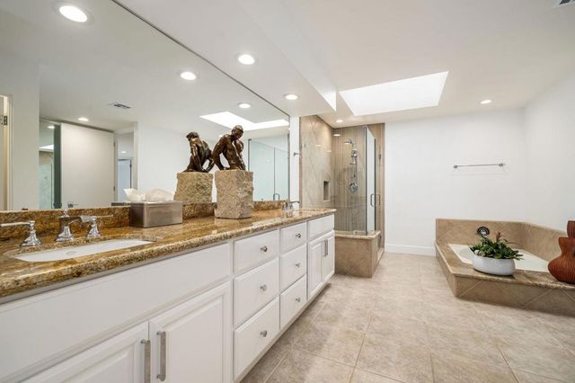 7 Dartmouth Drive, Rancho Mirage, CA 92270