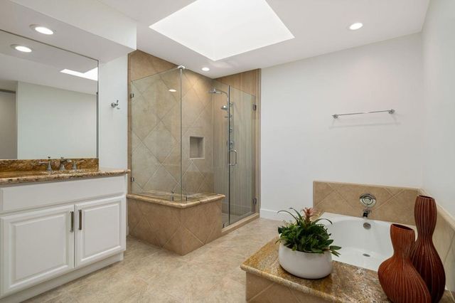 7 Dartmouth Drive, Rancho Mirage, CA 92270