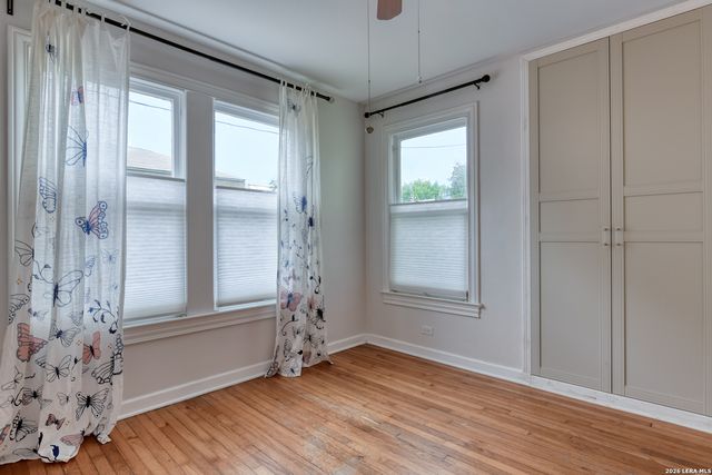 523 E HUISACHE AVE, San Antonio, TX 78212