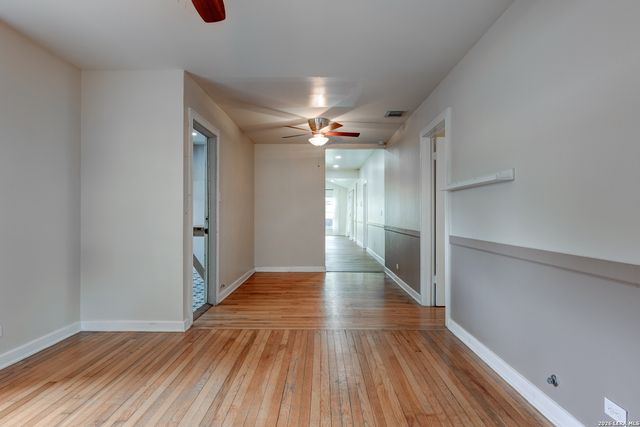 523 E HUISACHE AVE, San Antonio, TX 78212