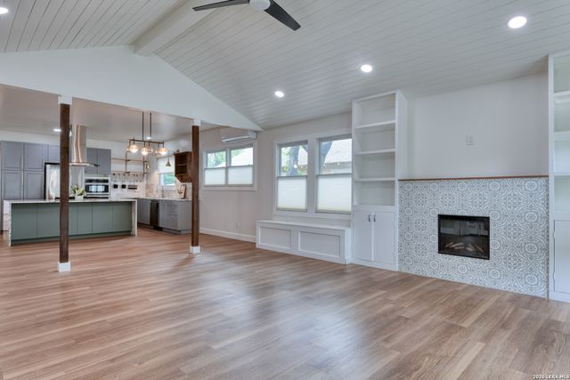 523 E HUISACHE AVE, San Antonio, TX 78212