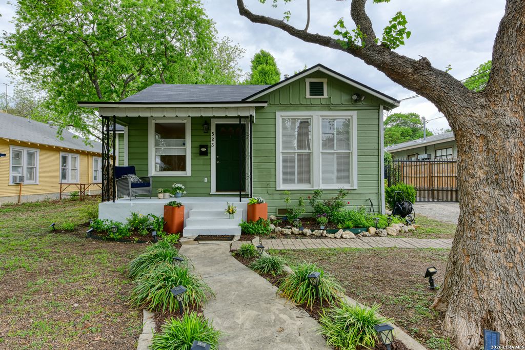 523 E HUISACHE AVE, San Antonio, TX 78212