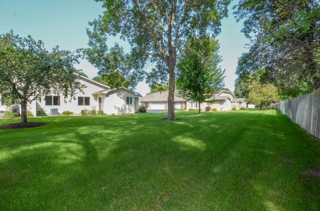 11985 Yellow Pine Street NW, Coon Rapids, MN 55448