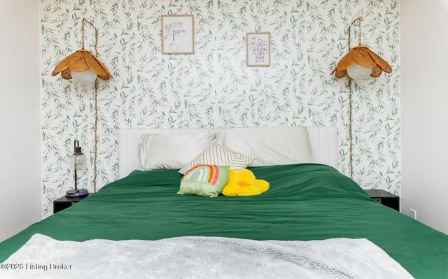 4114 Narcissus Dr, Louisville, KY 40219