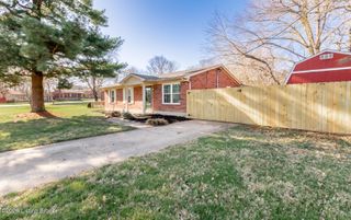 4114 Narcissus Dr, Louisville, KY 40219