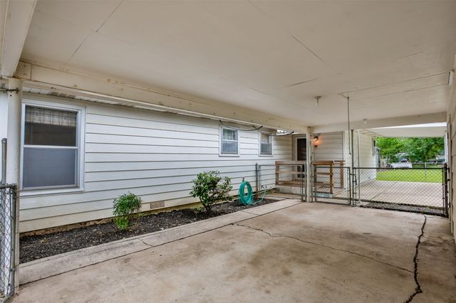 501 Lynch Street, Gainesville, TX 76240