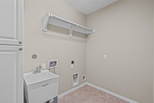 4423 Willow Crest Lane, Manvel, TX 77578