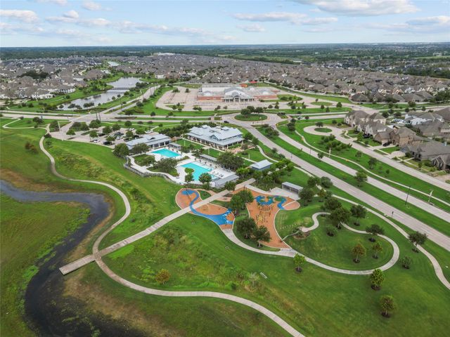 4423 Willow Crest Lane, Manvel, TX 77578