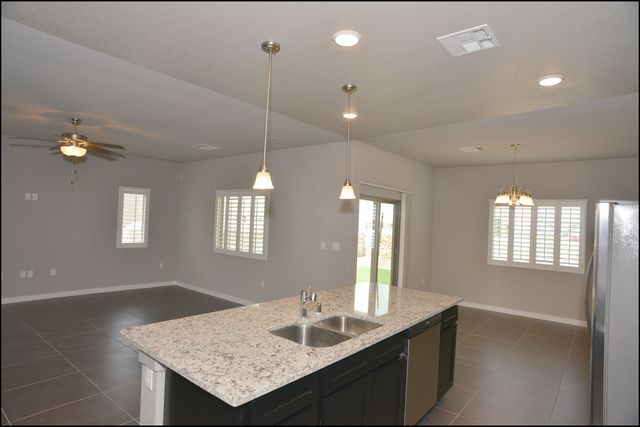 945 Penrith Street, El Paso, TX 79928