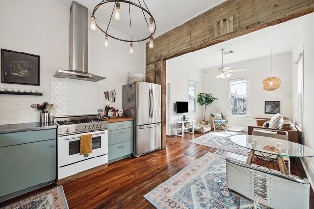 411 Marie Street, Houston, TX 77009
