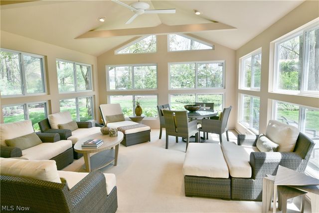 5797 Sampson Drive, Girard, OH 44420