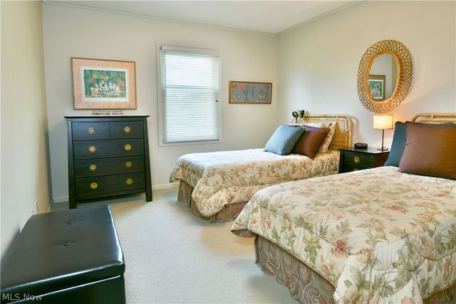 5797 Sampson Drive, Girard, OH 44420