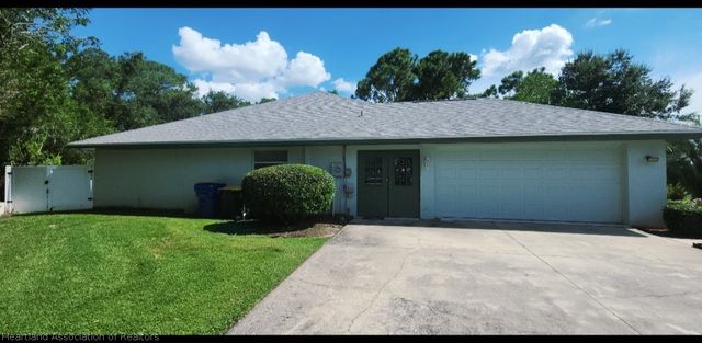 4428 Mendavia Drive, Sebring, FL 33872