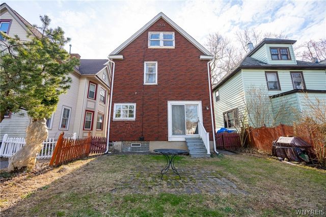 98 Sage Avenue, Buffalo, NY 14210