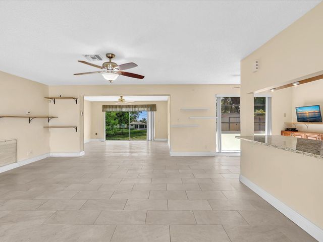 4041 NE 18th Terrace, Pompano Beach, FL 33064