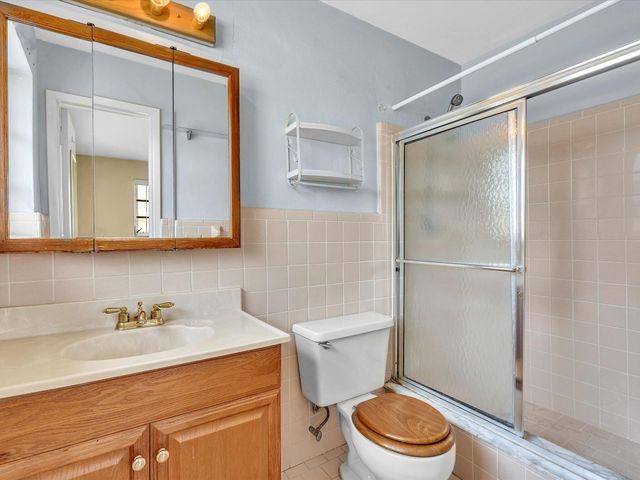 4041 NE 18th Terrace, Pompano Beach, FL 33064