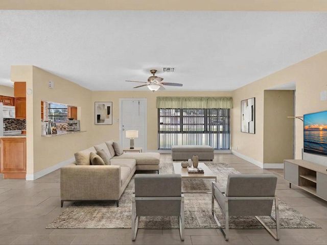 4041 NE 18th Terrace, Pompano Beach, FL 33064