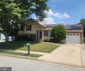 7924 GALLOPING CIR, Baltimore, MD 21244