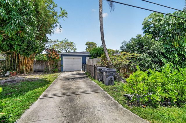4329 Kirk Road, Lake Worth, FL 33461